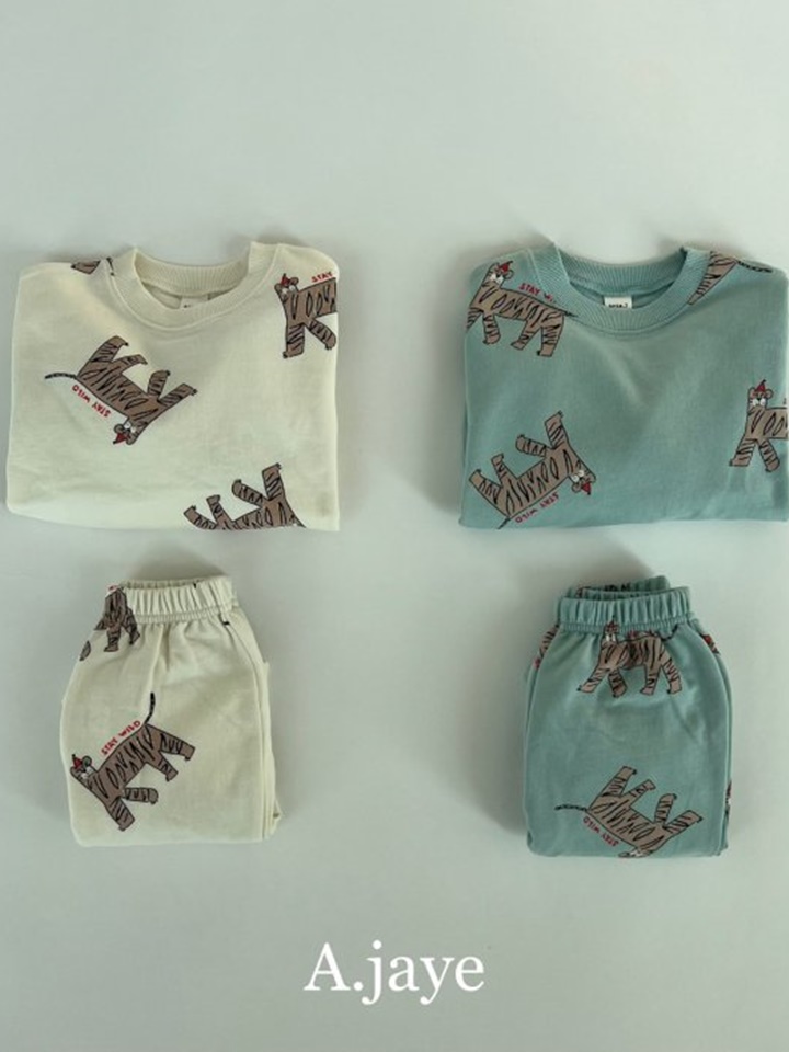 Tiger Top Bottom Set