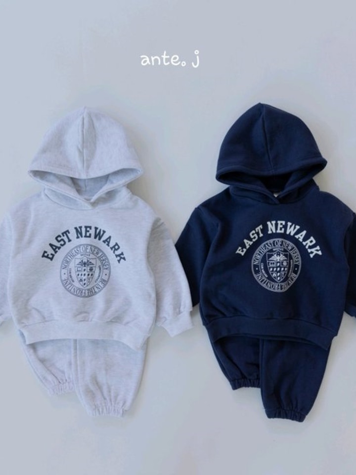 East Hoody Top Bottom Set