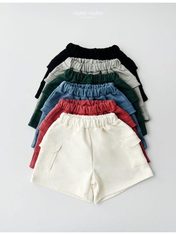 Limited Capri Shorts