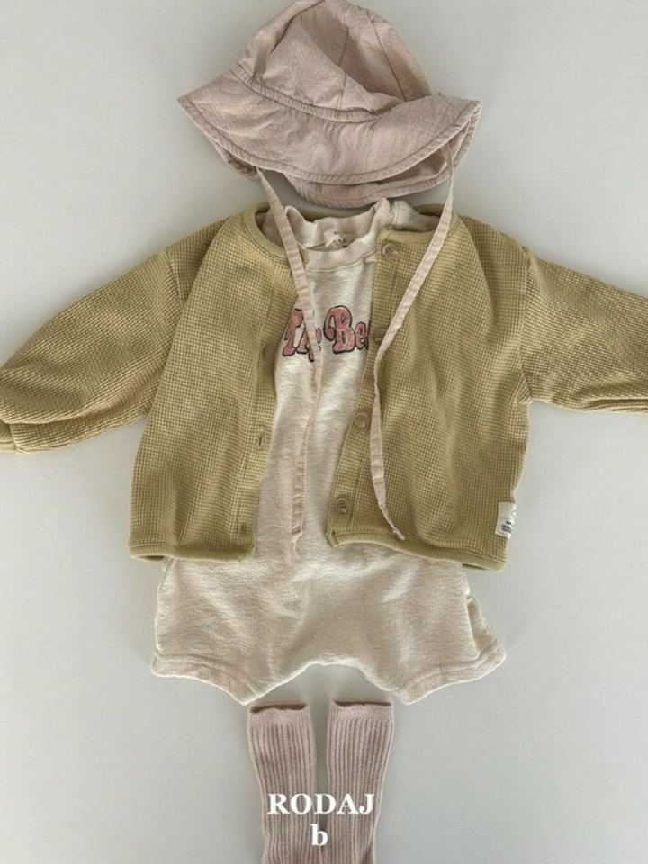 B Easel Cardigan