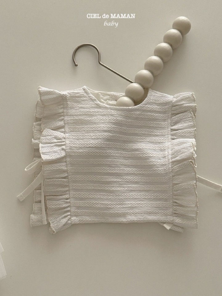 Frill Cape