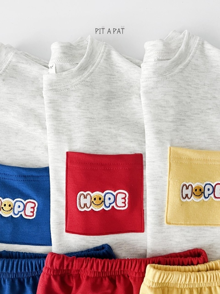 Smiley Pocket Top Bottom Set