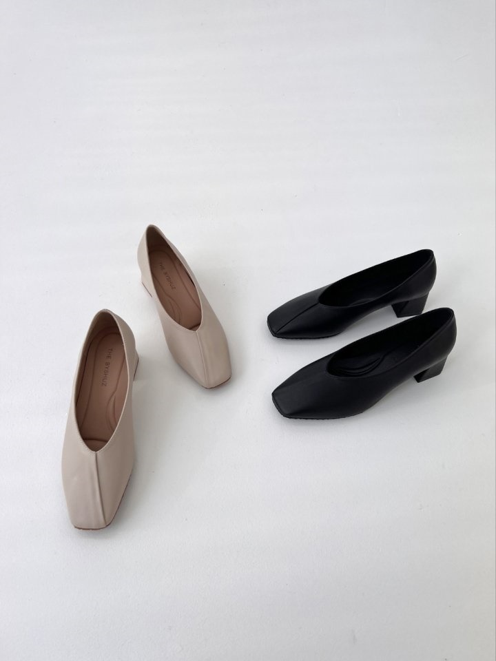 46 Flats
