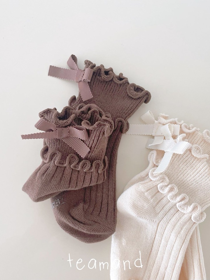 Two Line Ribbon Socks Set