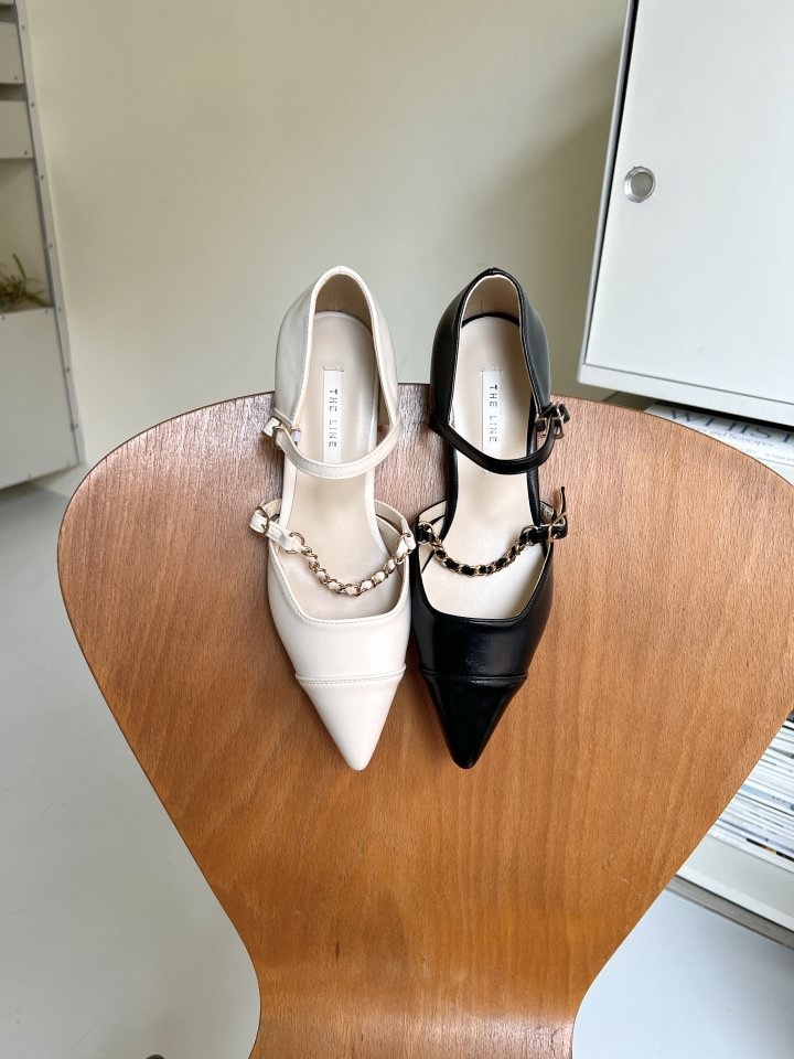 T2906 Flats