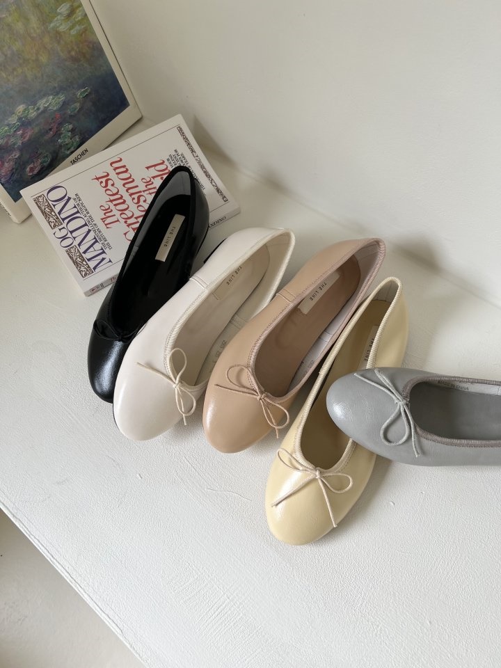 T2503 Flats