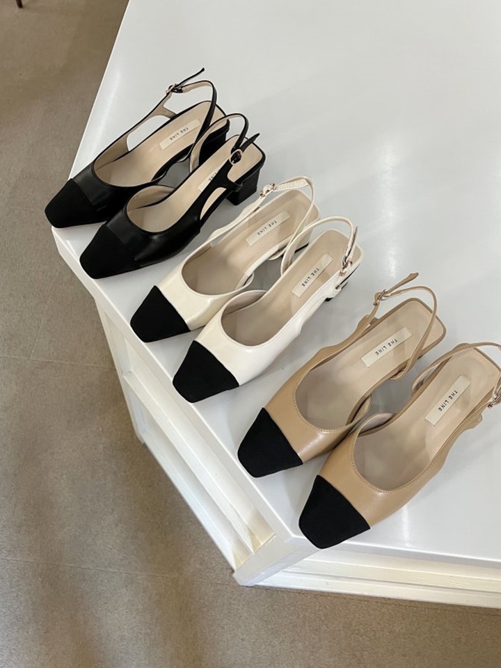 T2501 Flats