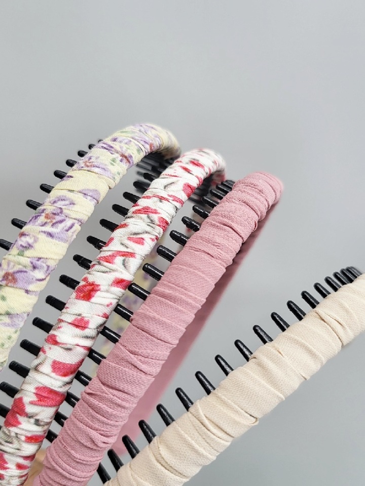 Brush Hair Band