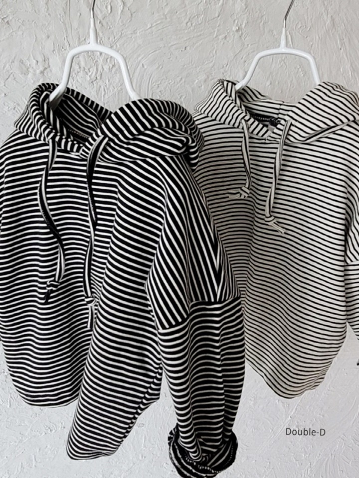 Line Hoody Tee