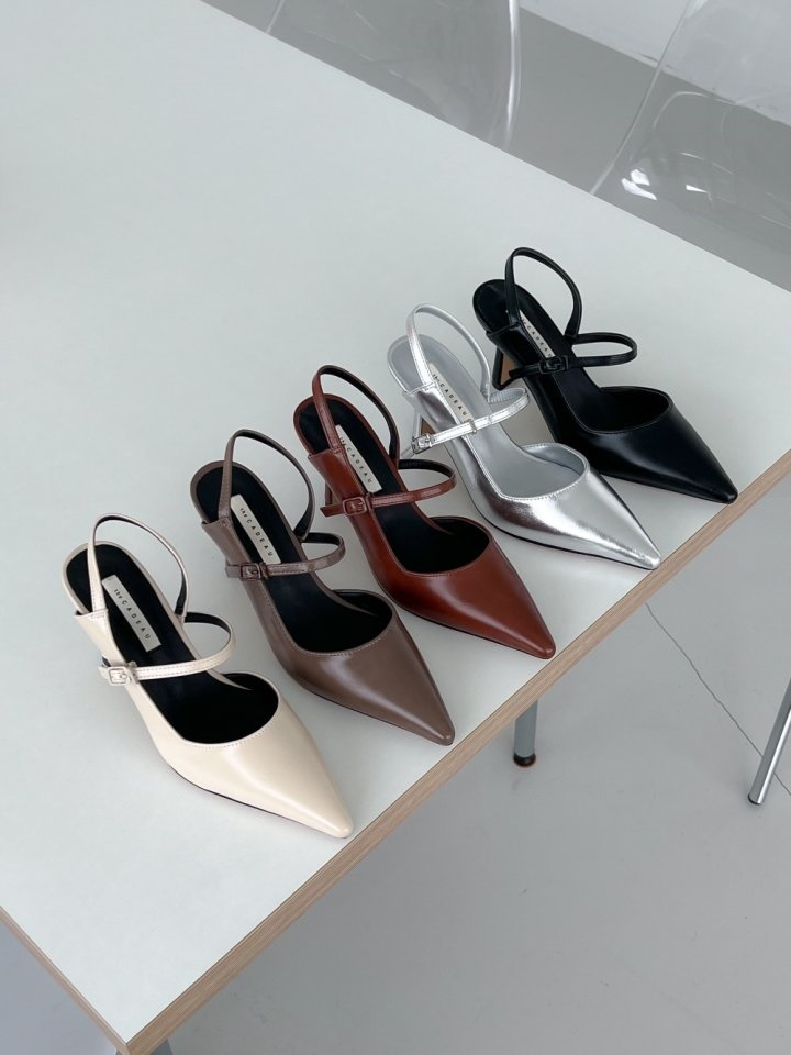 UDC 2312 Slipper & Sandals