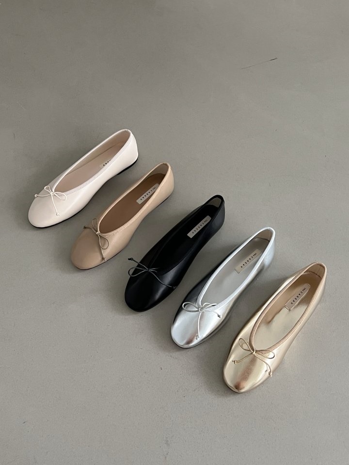 UDC 2387 Flats & Ballerinas
