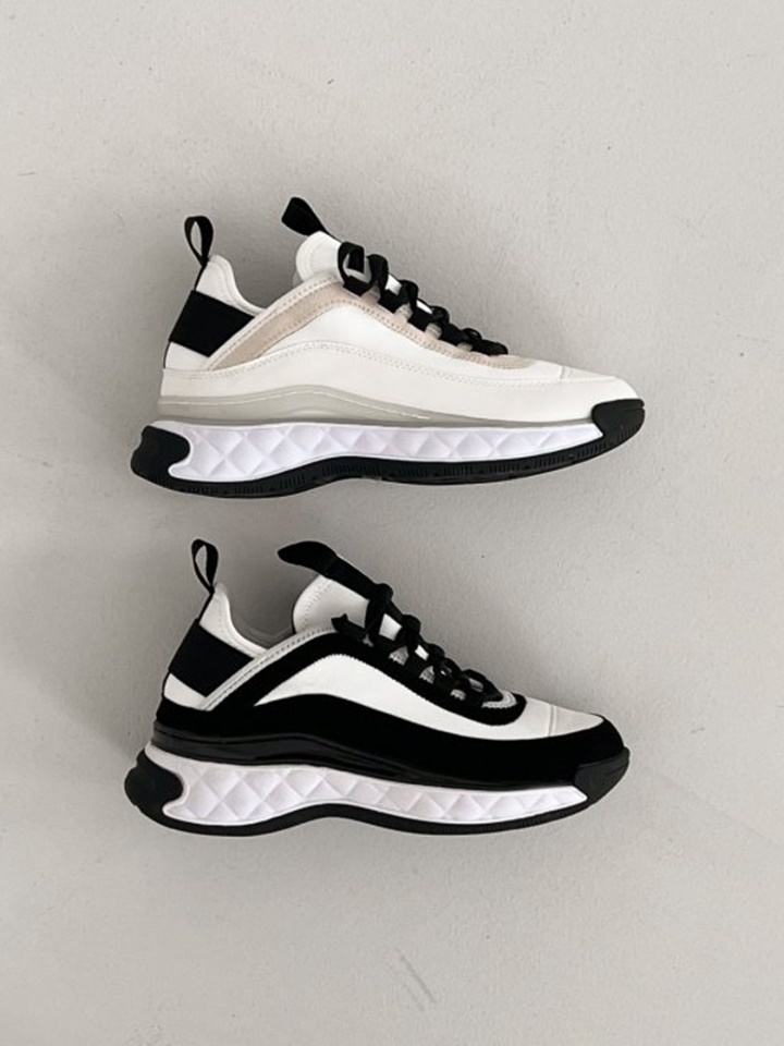 PE 2020 Sneakers