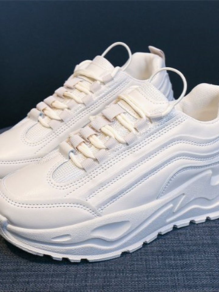 SN 0054 Sneakers