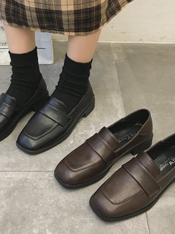 TH a18 Flats & Ballerinas