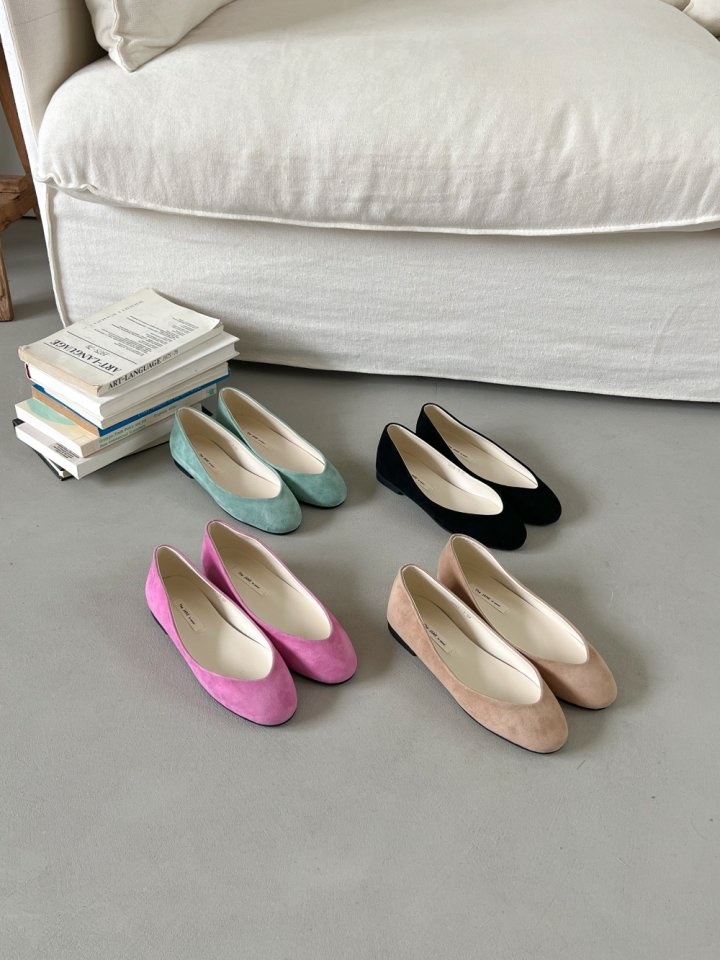 UDC 3327 Flats & Ballerinas