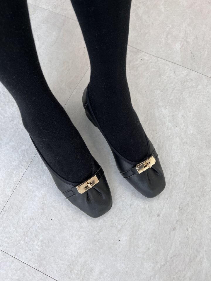 BY 8066 Flats & Ballerinas