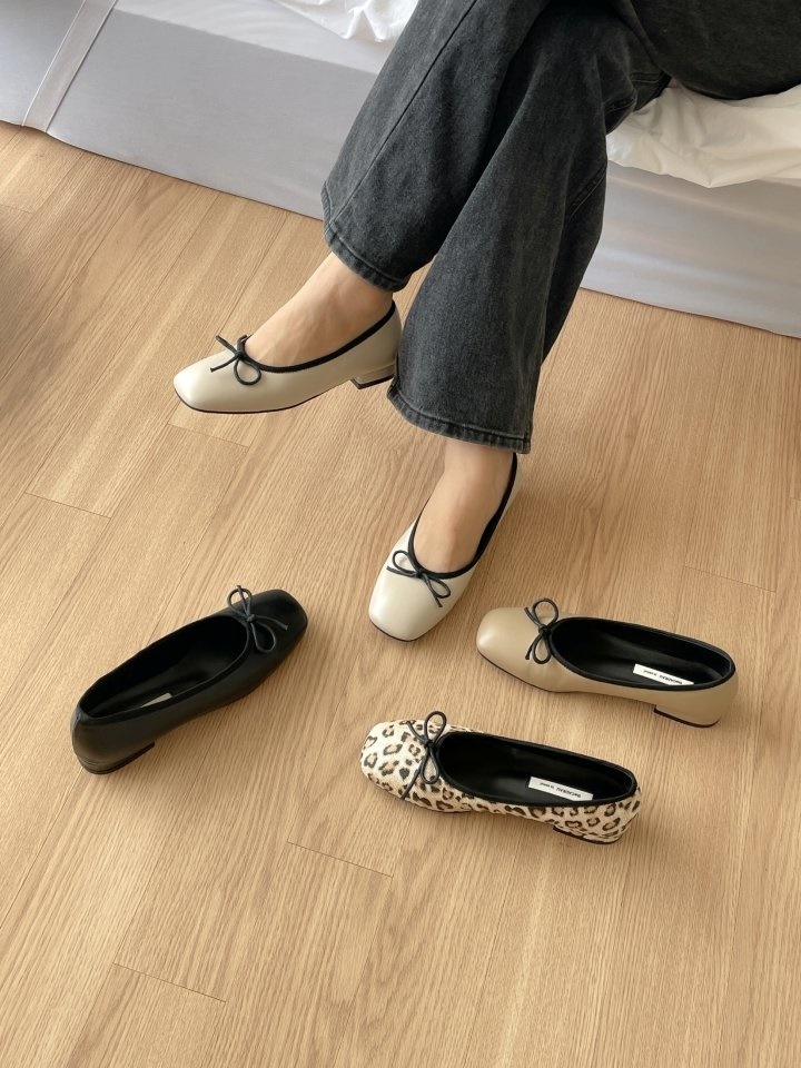 UDC 9085 Flats & Ballerinas