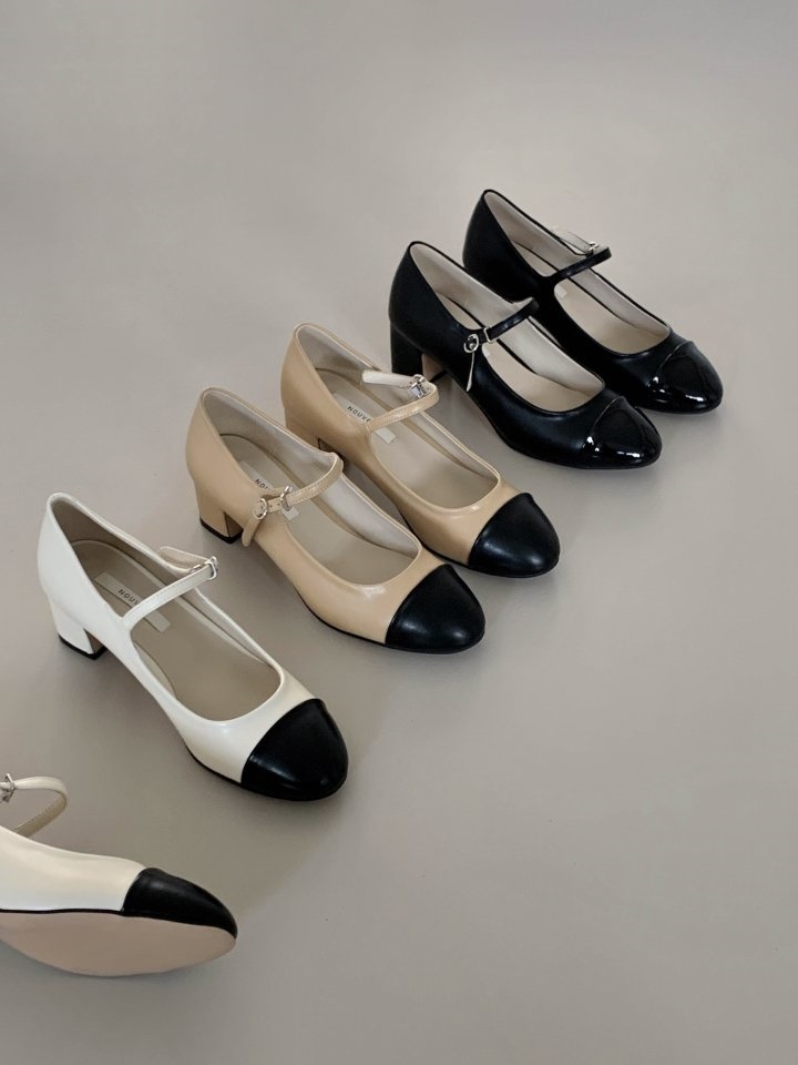 NV 7608 Flats & Ballerinas