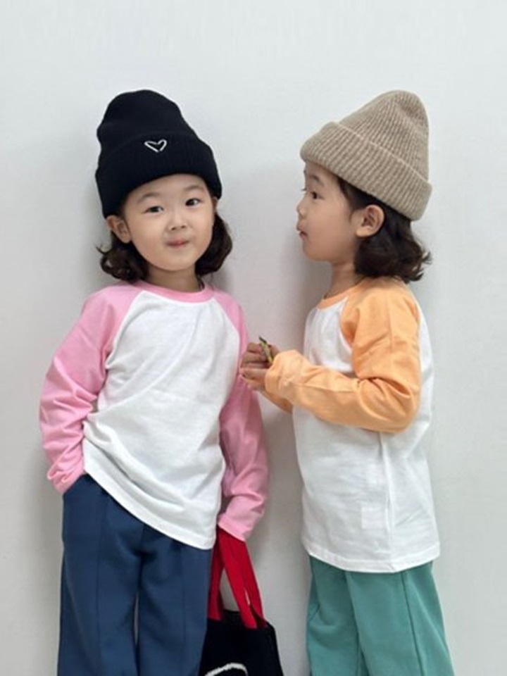 Color Raglan Tee