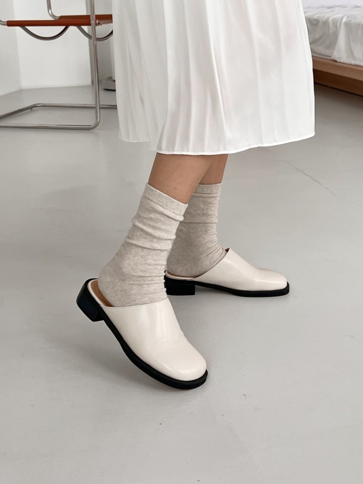 MT 1304 Slipper & Sandals