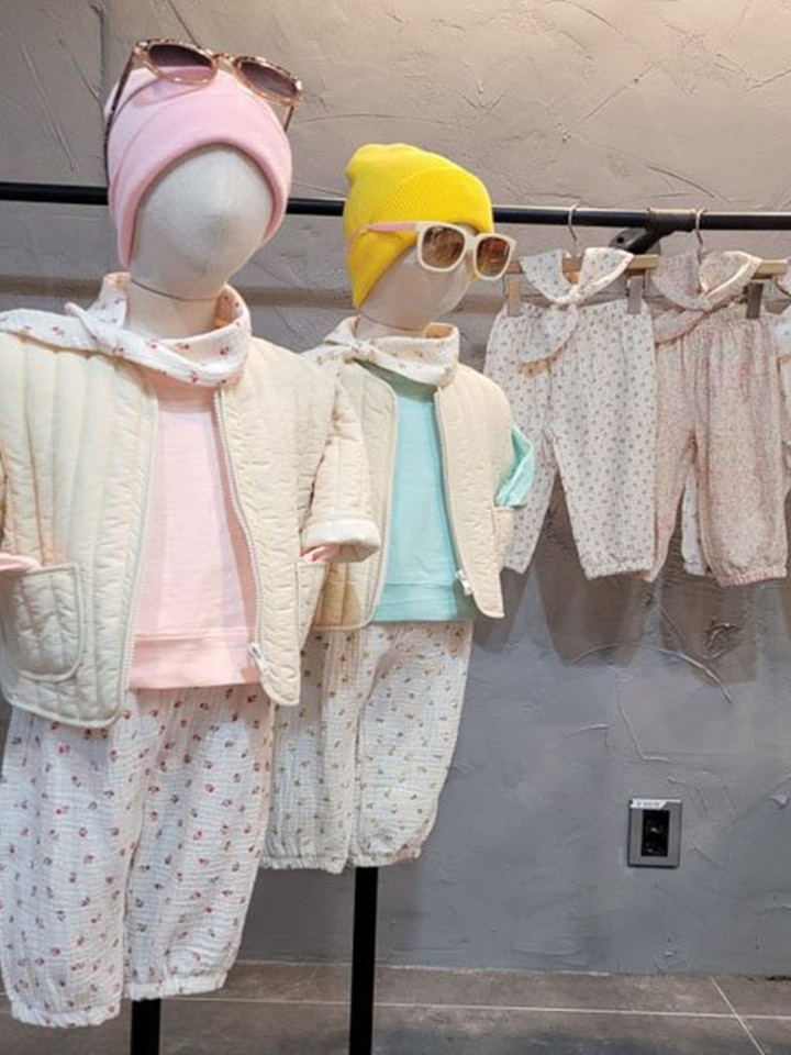 Flower Gojaeng Pants