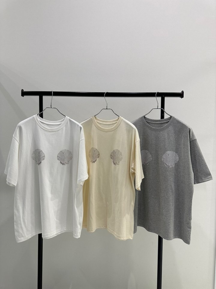 Clam Paint Tee