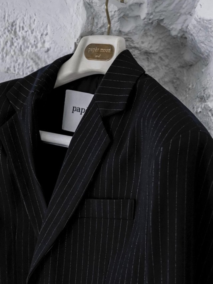Pin Stripe Three Button Detail Single W Blazer