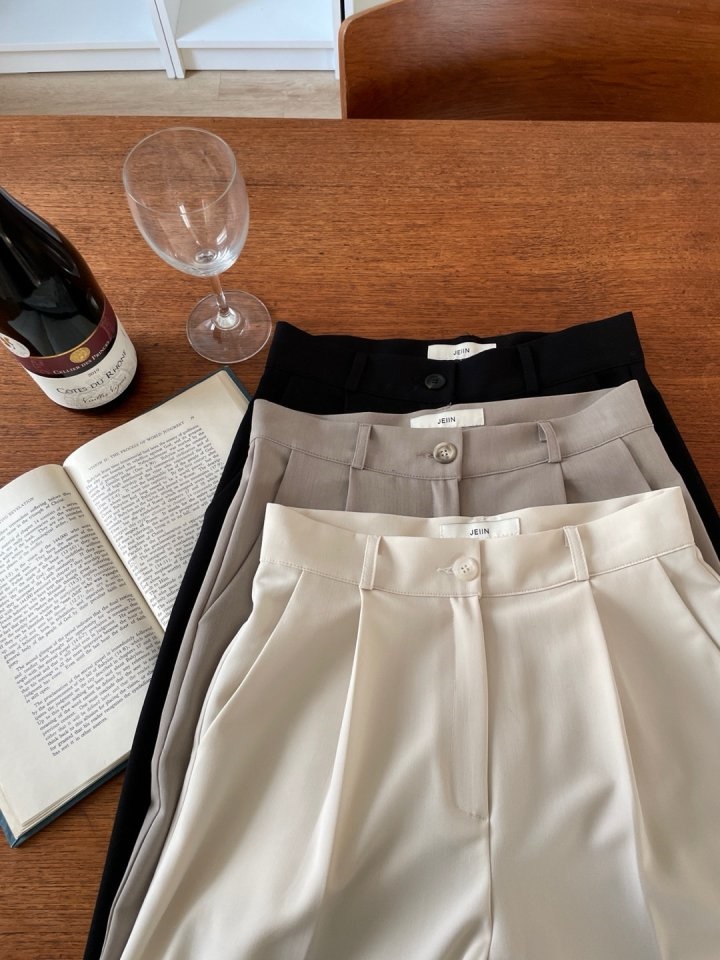 Stone slacks