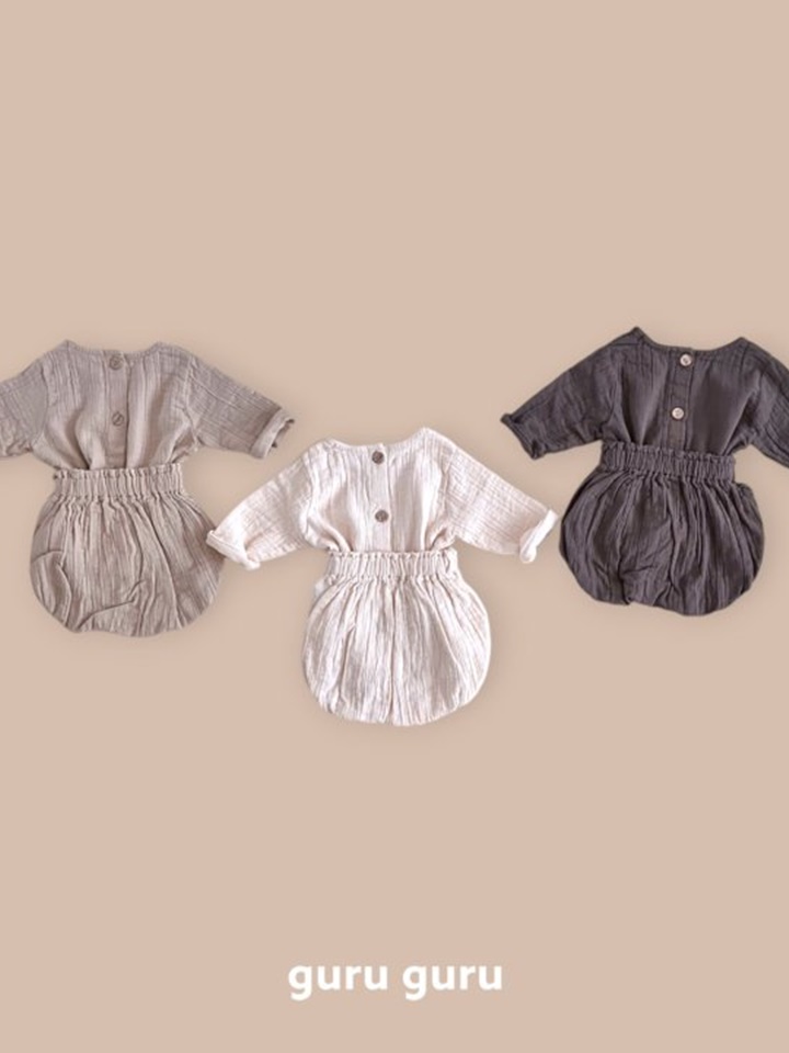 Yoru Top Bottom Set
