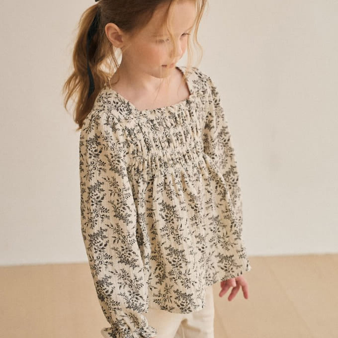 A-Market - Korean Children Fashion - #childofig - Smoke Flower Blouse