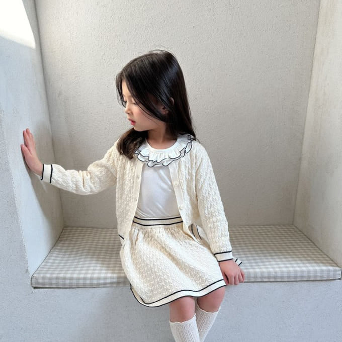 A-Market - Korean Children Fashion - #magicofchildhood - Berry Cardigan