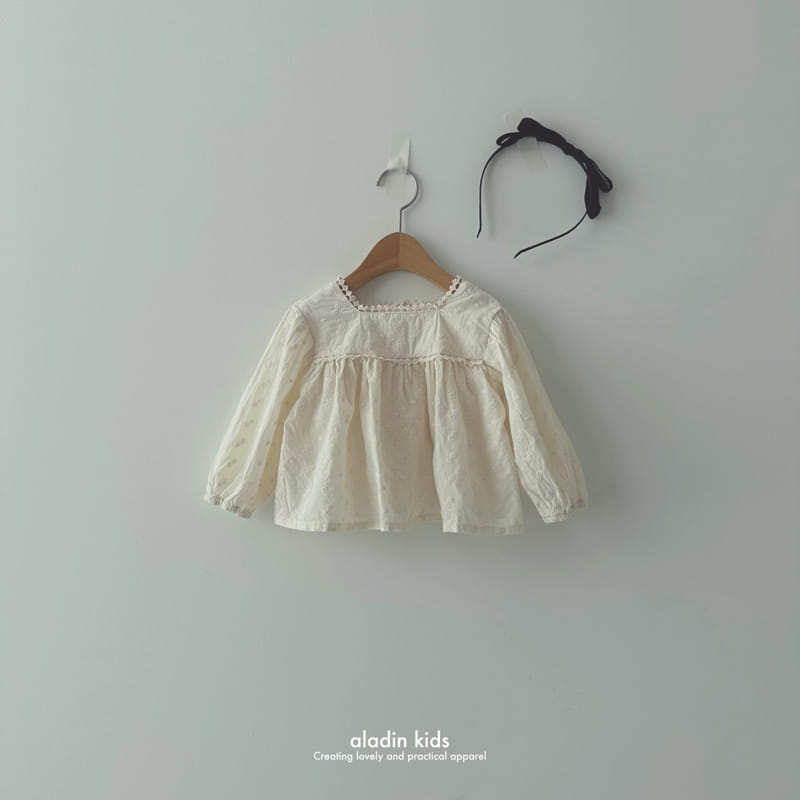 Aladin - Korean Children Fashion - #littlefashionista - Square Punching Lace Blouse
