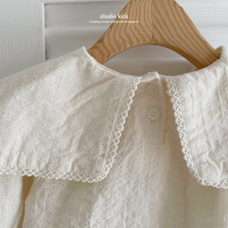 Aladin - Korean Children Fashion - #magicofchildhood - Pin Collar Blouse - 4
