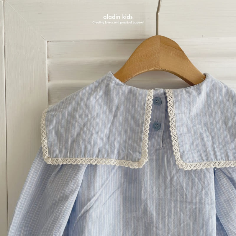 Aladin - Korean Children Fashion - #stylishchildhood - Pin Collar Blouse - 8