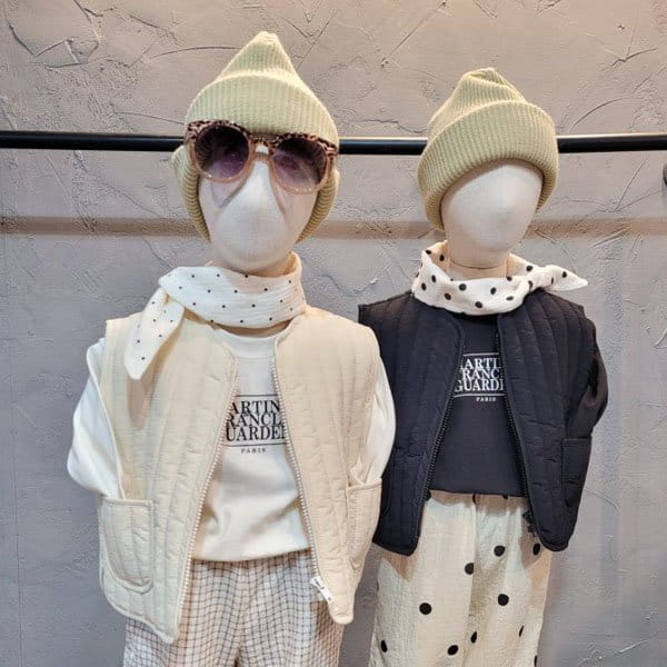 Atree - Korean Baby Fashion - #babygirlfashion - Half Moon Print Scarf