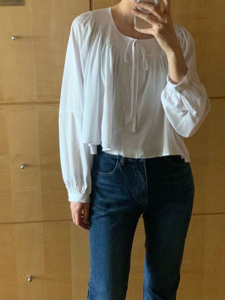 Atthismoment - Korean Women Fashion - #momslook - Leap Blouse - 4