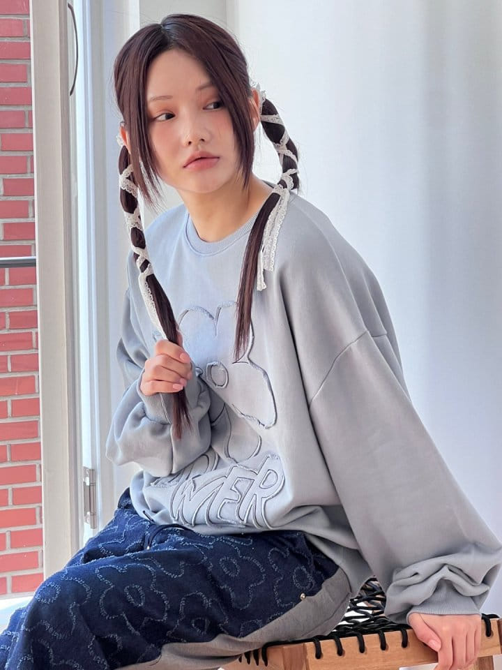 Bricklane - Korean Women Fashion - #pursuepretty - Dekki Flower Sweatshirt - 2