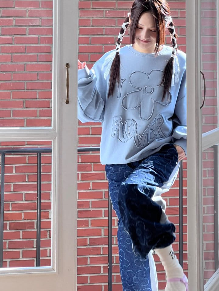 Bricklane - Korean Women Fashion - #restrostyle - Dekki Flower Sweatshirt - 3