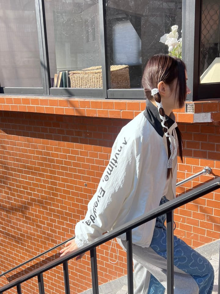 Bricklane - Korean Women Fashion - #romanticstyle - Color Raglan Jumper  - 3