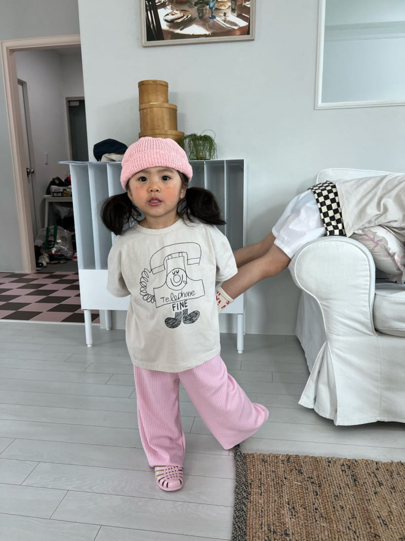 Fine-Studio - Korean Children Fashion - #discoveringself - Telephone Short Sleeve Tee - 3