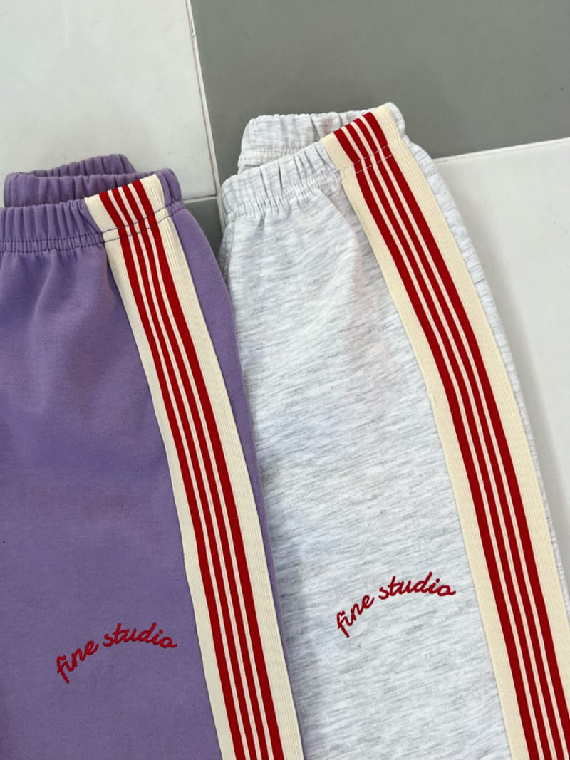 Fine-Studio - Korean Children Fashion - #kidsstore - Line Training Pants - 2