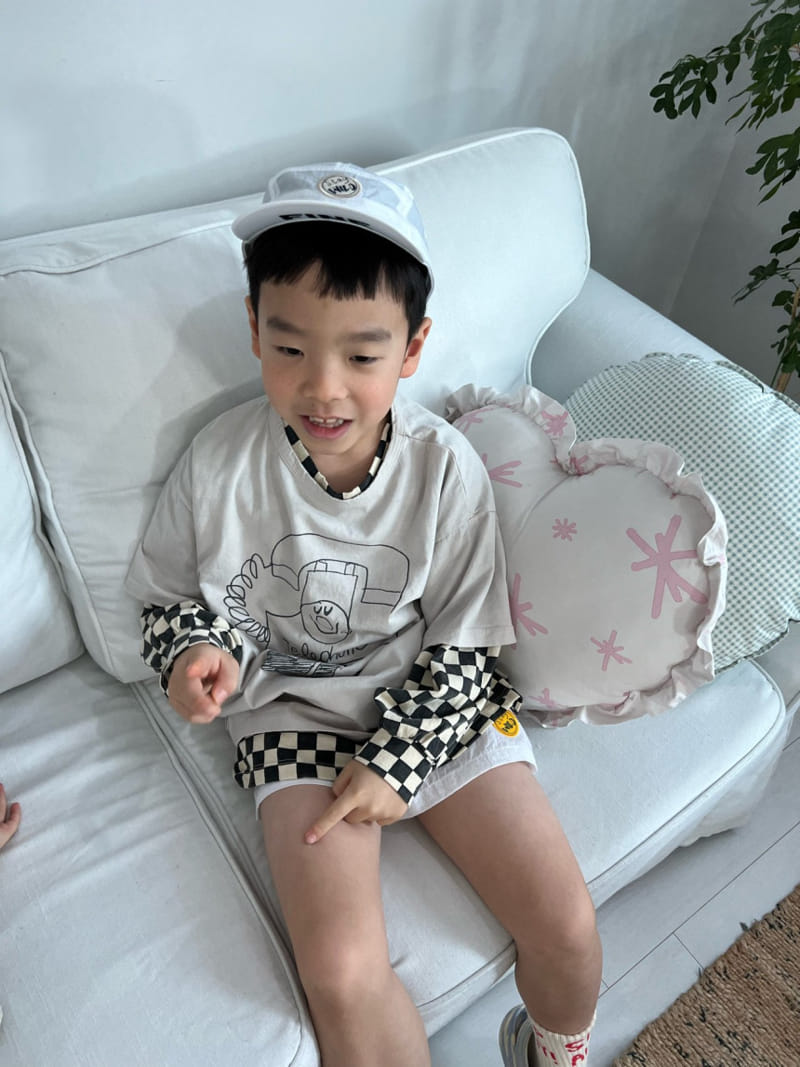 Fine-Studio - Korean Children Fashion - #littlefashionista - Telephone Short Sleeve Tee - 9