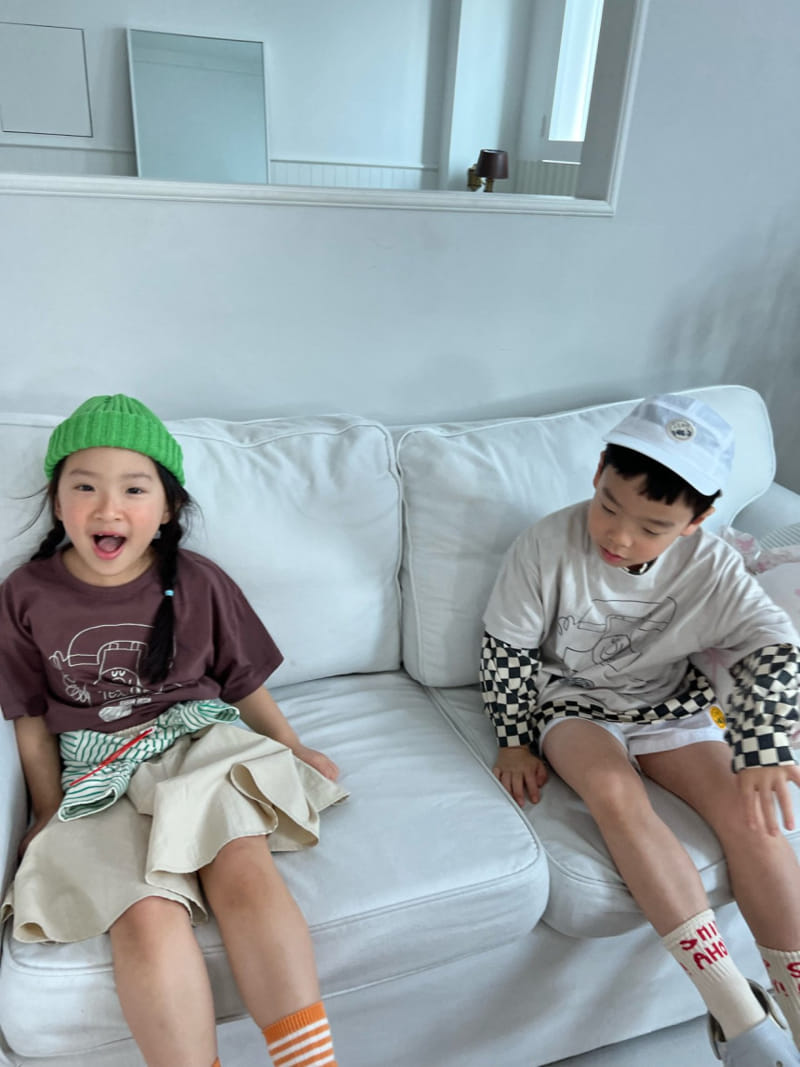 Fine-Studio - Korean Children Fashion - #magicofchildhood - Telephone Short Sleeve Tee - 10