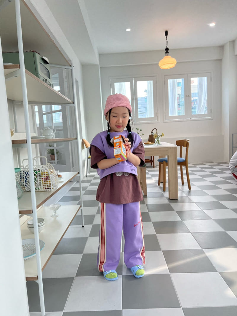 Fine-Studio - Korean Children Fashion - #minifashionista - Line Training Pants - 7