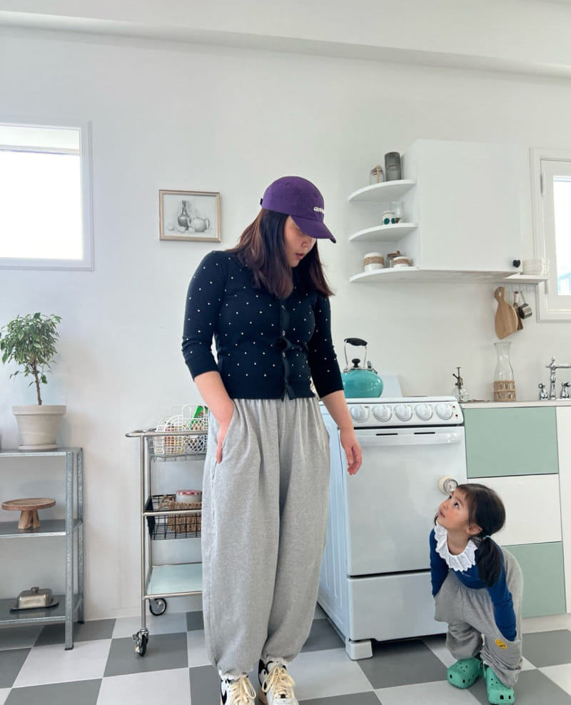 Fine-Studio - Korean Children Fashion - #toddlerclothing - Adult Lace Jogger Pants With Mom - 4