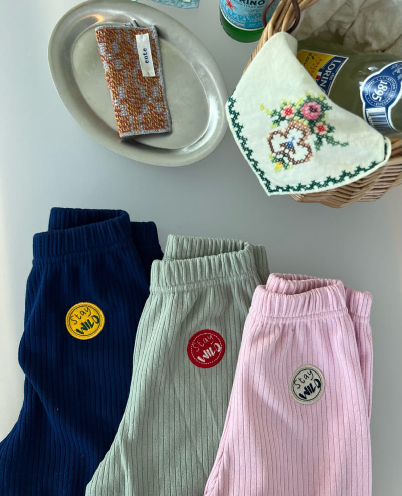Fine-Studio - Korean Children Fashion - #toddlerclothing - Adult Banana Rib Pants