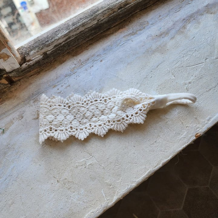 From J - Korean Baby Fashion - #babygirlfashion - Flower Lace Band - 4