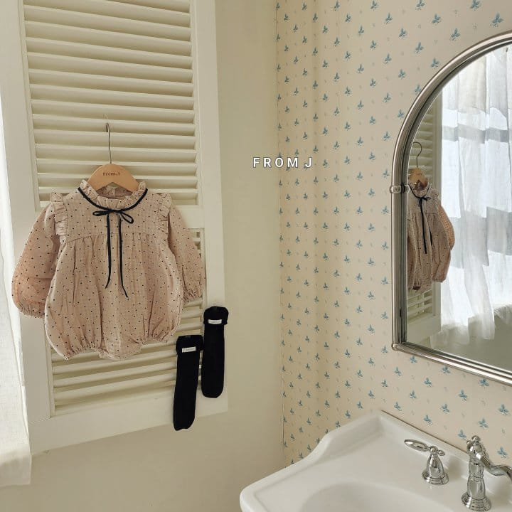 From J - Korean Baby Fashion - #babygirlfashion - Ribbon Dot Body Suit - 4