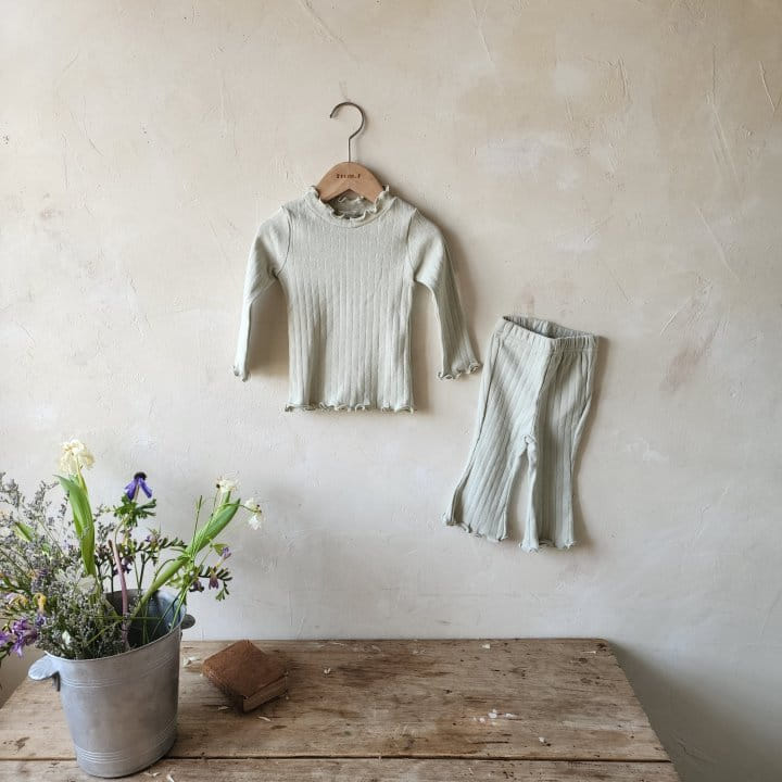 From J - Korean Baby Fashion - #babyoninstagram - Eyelet Half Turtleneck Tee - 4