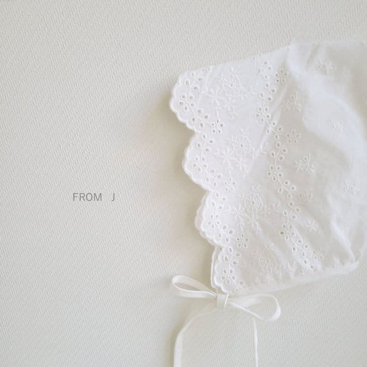 From J - Korean Baby Fashion - #onlinebabyboutique - C Lace Bonnet - 4